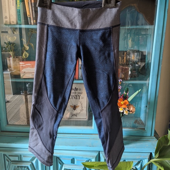 lululemon athletica Pants - Lululemon Sashiko Crop